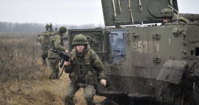 Russia-Ukraine crisis live updates | Ukraine agrees to talks as Putin puts nuclear forces on alert